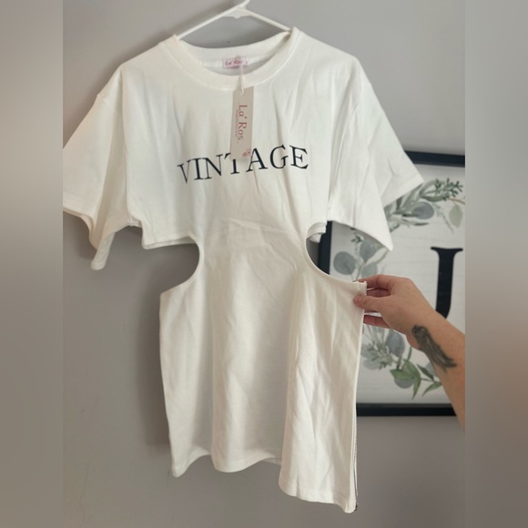 La’ Ros White Vintage Short Sleeve Tee - Picture 3 of 7